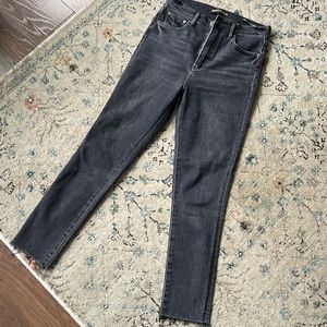 Aritzia- Denim Forum “The Lola High Rise Skinny